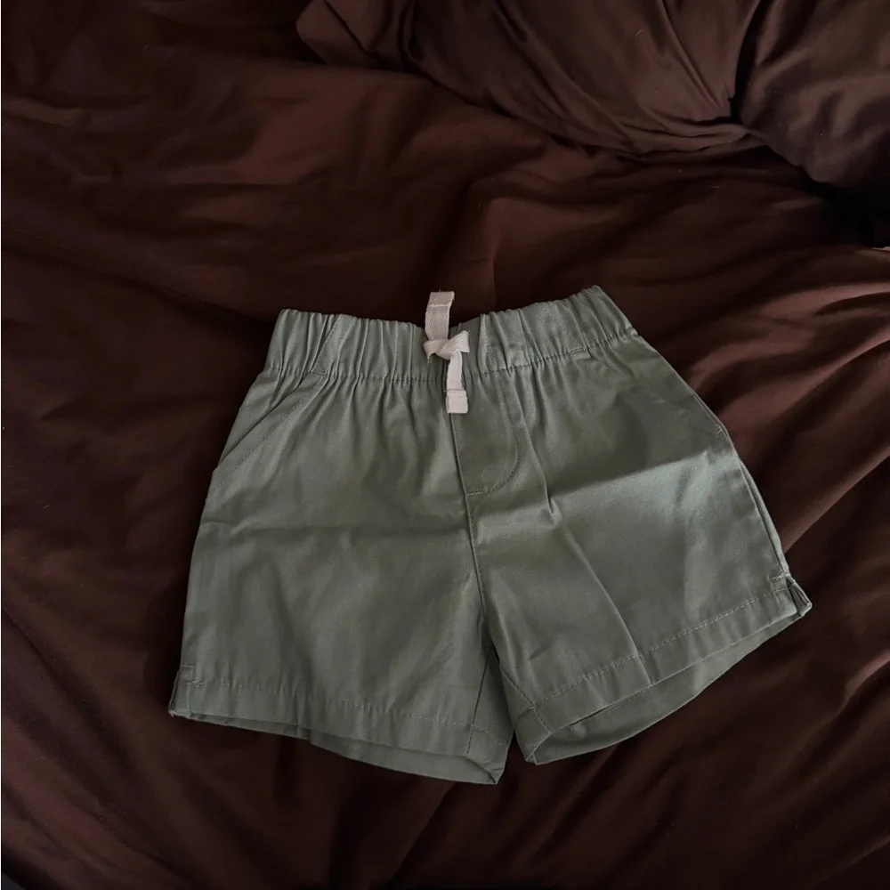 CARTERS baby boy shorts
